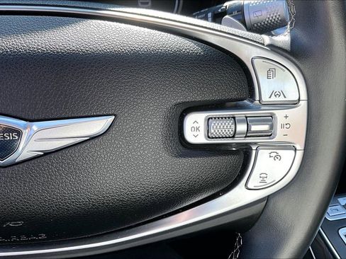 Used 2023 Genesis GV70 2.5T w/ Advanced Package image 29
