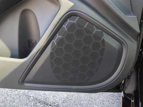 Certified 2025 Subaru Legacy Premium w/ Popular Package #1A image 17