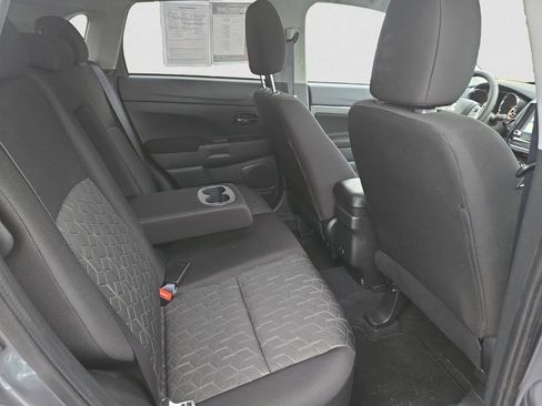Used 2025 Mitsubishi Outlander Sport image 16