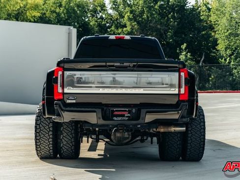 Used 2024 Ford F350 Platinum AWD/4WD image 17