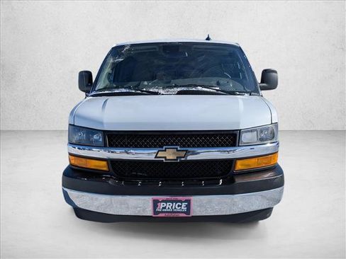 Used 2025 Chevrolet Express 3500 LT w/ LT Preferred Equipment Group image 2