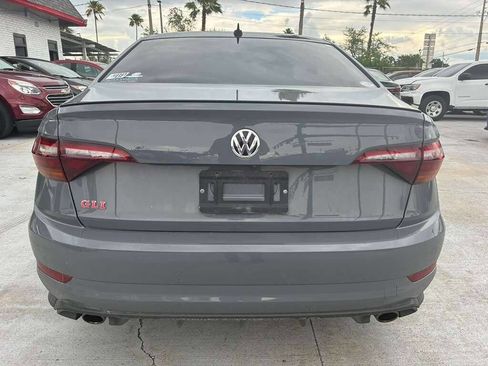 Used 2019 Volkswagen Jetta GLI FWD image 3