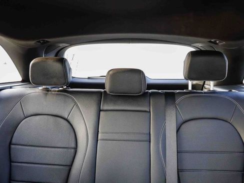 Used 2019 Mercedes-Benz GLC 300 image 26