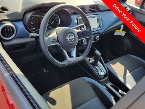 Used 2025 Nissan Versa SV w/ Trunk Package FWD image 5