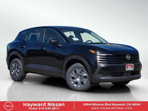 New 2026 Nissan Kicks S FWD image 1