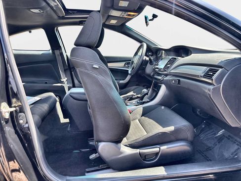 Used 2016 Honda Accord EX image 13
