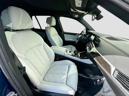 Used 2023 BMW X5 xDrive40i image 33