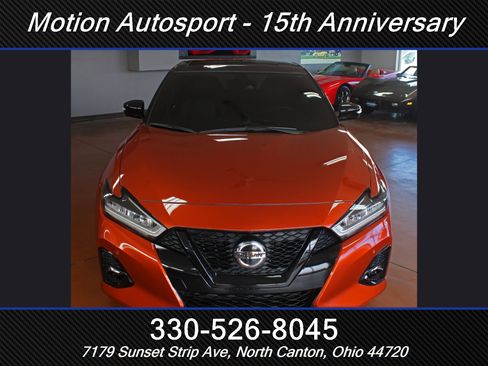 Used 2021 Nissan Maxima SR w/ Sport Mat Group image 4