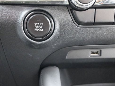 Used 2019 MAZDA MAZDA3 Sedan image 22