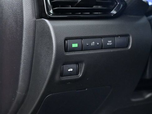 Certified 2024 Nissan Sentra SV w/ All-Weather Package FWD image 19