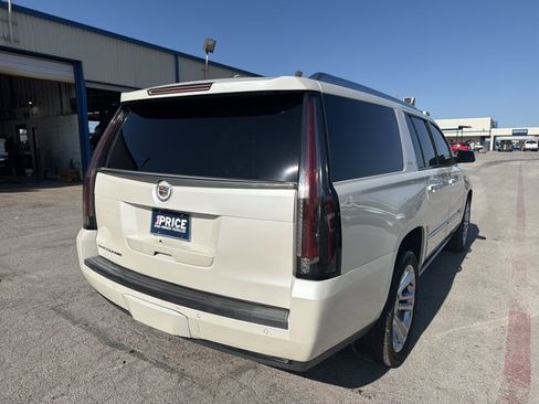 Used 2015 Cadillac Escalade ESV Premium RWD image 5