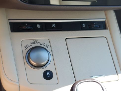 Used 2017 Lexus ES 350 w/ Premium Package FWD image 31