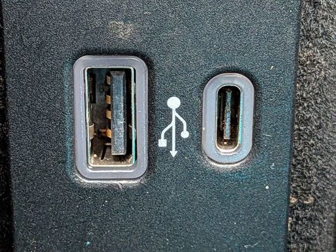 Used 2021 Lincoln Navigator L Reserve image 26