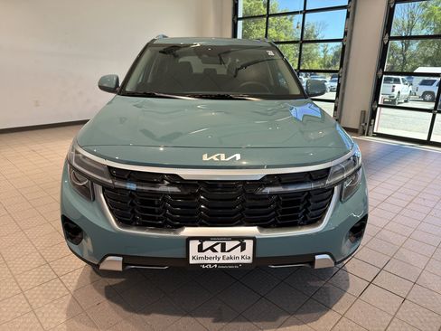 New 2026 Kia Seltos EX image 8