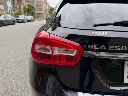 Used 2018 Mercedes-Benz GLA 250 image 21