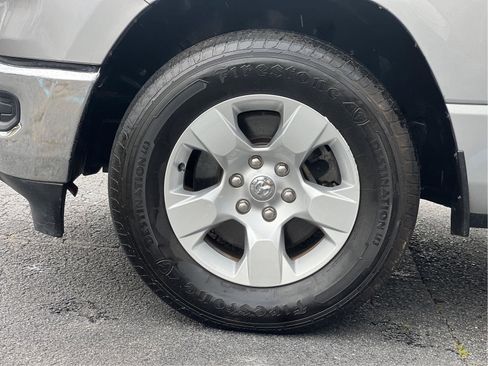 Used 2019 RAM 1500 Big Horn RWD image 27