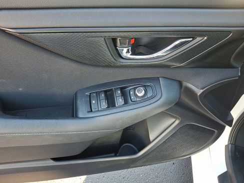 Used 2021 Subaru Legacy Premium image 12