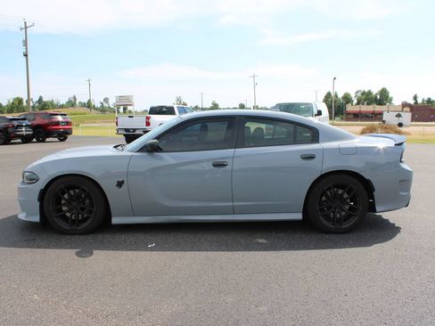 Used 2022 Dodge Charger Scat Pack w/ Plus Group RWD image 6