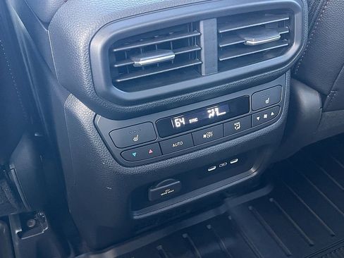 Used 2025 Honda Ridgeline Black Edition image 12