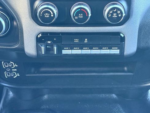 Used 2022 RAM 2500 Tradesman image 14