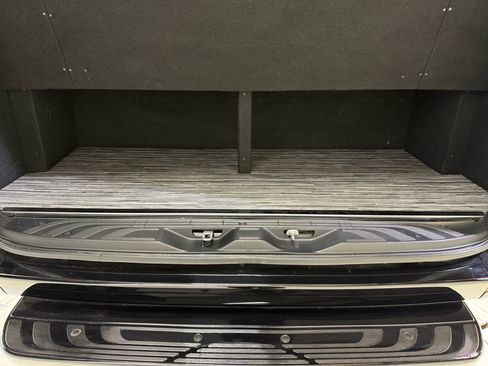 Used 2023 Mercedes-Benz Sprinter 3500 image 98