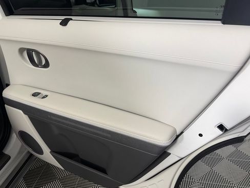Used 2025 Hyundai Ioniq 5 Limited RWD image 30
