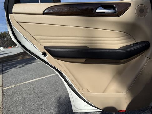 Used 2017 Mercedes-Benz GLE 43 AMG 4MATIC Coupe image 46