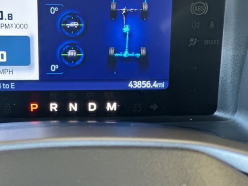 Used 2021 Ford Bronco Badlands image 25