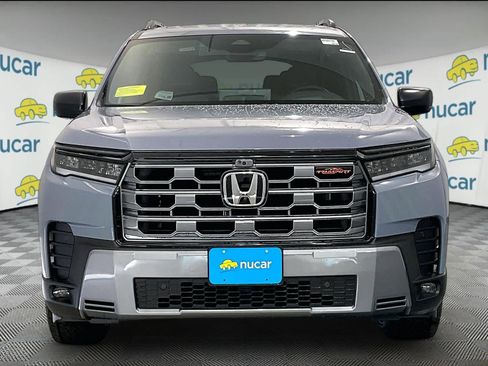 New 2026 Honda Pilot TrailSport image 3