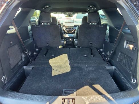 Used 2025 Ford Explorer ST-Line AWD/4WD image 10