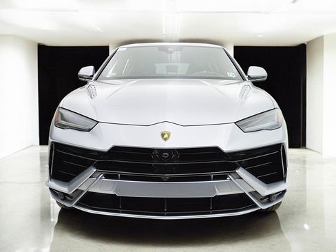 Used 2023 Lamborghini Urus S AWD/4WD image 17