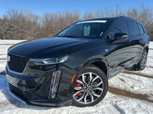 Certified 2024 Cadillac XT6 Sport image 1