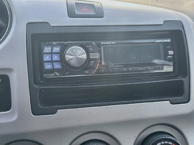 Used 2010 Toyota Matrix FWD image 11