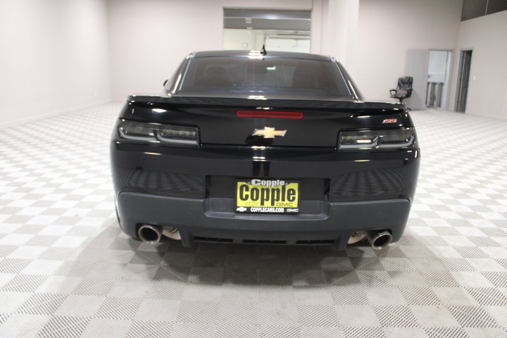 Used 2014 Chevrolet Camaro SS w/ RS Package RWD image 11