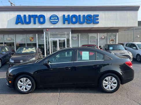 Used 2012 Chevrolet Cruze LS w/ Connectivity Package FWD image 8