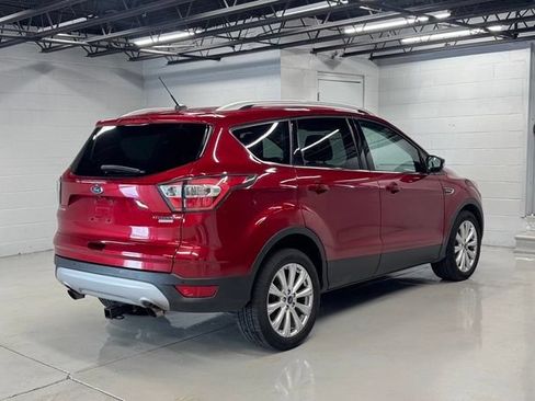 Used 2017 Ford Escape Titanium FWD image 5