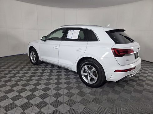 Used 2021 Audi Q5 Premium w/ Convenience Package image 8