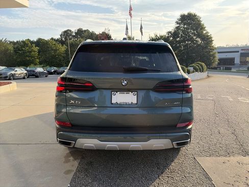 Used 2024 BMW X5 xDrive40i w/ Premium Package AWD/4WD image 7