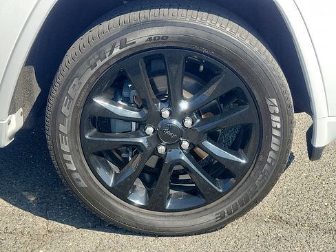 Used 2020 Jeep Grand Cherokee Altitude image 8