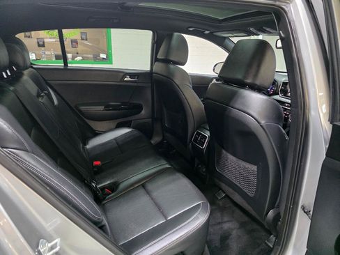 Used 2020 Kia Sportage S w/ S Premium Package AWD/4WD image 22