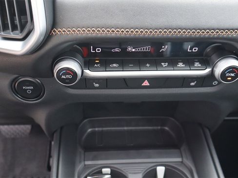 Used 2025 MAZDA CX-50 AWD 2.5 Hybrid w/ Cargo Package image 11