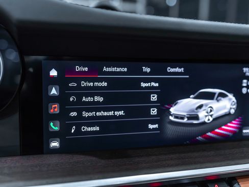 Used 2023 Porsche 911 Sport Classic RWD image 19