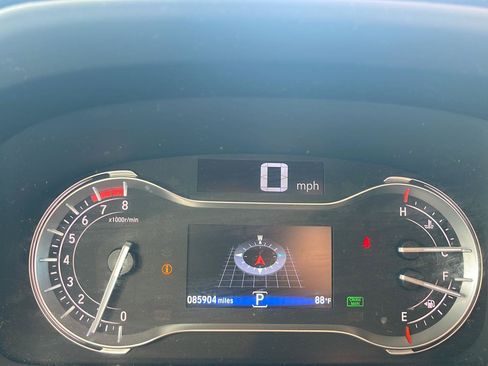 Used 2017 Honda Pilot EX image 8