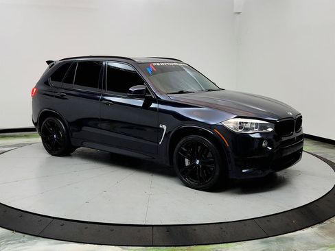 Used 2018 BMW X5 M w/ Executive Package AWD/4WD image 3