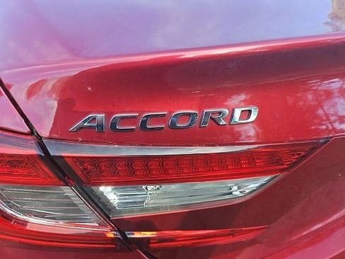 Used 2018 Honda Accord LX image 16