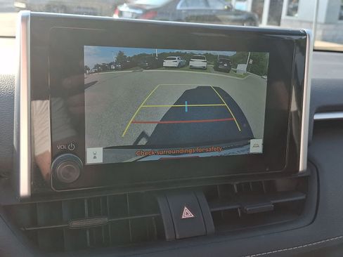 Certified 2025 Toyota RAV4 XLE AWD/4WD image 16