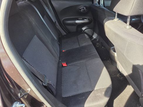 Used 2015 Nissan Juke S image 14