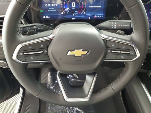 New 2026 Chevrolet Suburban LS image 22