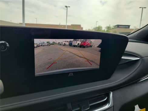 New 2026 Buick Envista Sport Touring w/ Convenience I Package FWD image 28