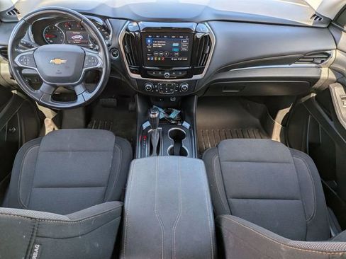 Used 2020 Chevrolet Traverse LT AWD/4WD image 27